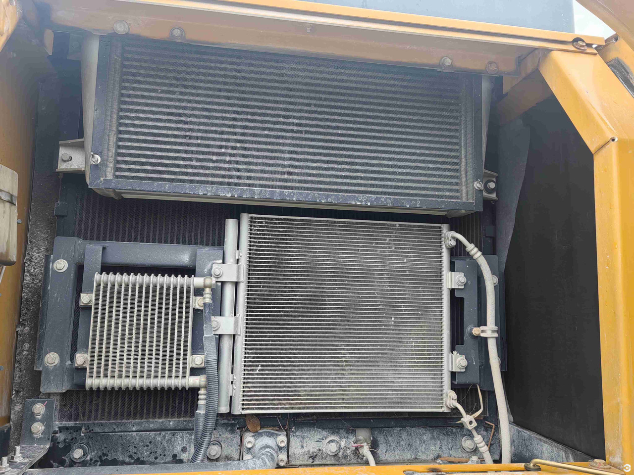 XCMG 2021 used XE335DK 33ton hydraulic excavator in good condition - Crawler excavator: picture 5 XCMG 2021 used XE335DK 33ton hydraulic excavator in good condition - Crawler excavator: picture 5