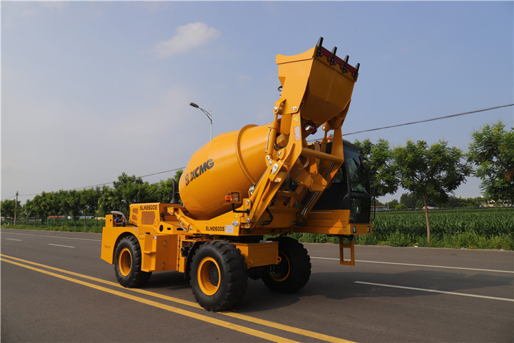 XCMG Official 2.6m3 Mini Diesel Self Loading Concrete Mixer - Concrete mixer truck: picture 2 XCMG Official 2.6m3 Mini Diesel Self Loading Concrete Mixer - Concrete mixer truck: picture 2