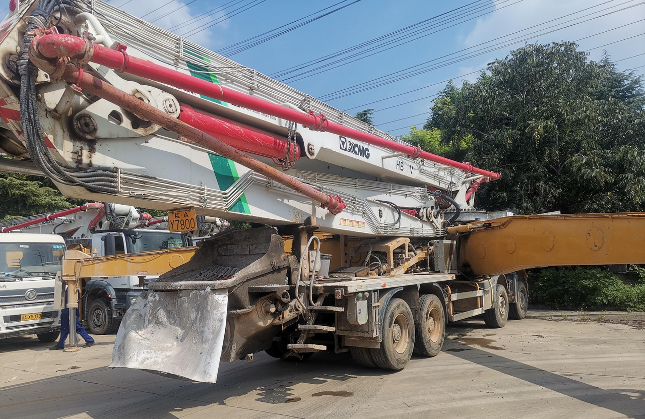 XCMG Official Concrete Machinery Pump HB58V 58m Used Truck-mounted Concrete Pump Price List - Concrete pump truck: picture 4 XCMG Official Concrete Machinery Pump HB58V 58m Used Truck-mounted Concrete Pump Price List - Concrete pump truck: picture 4