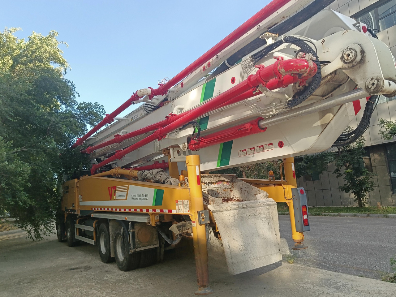 XCMG Official Second Hand Cement Pump Truck HB62V 62m Concrete Pump Truck Price List - Concrete pump truck: picture 3 XCMG Official Second Hand Cement Pump Truck HB62V 62m Concrete Pump Truck Price List - Concrete pump truck: picture 3