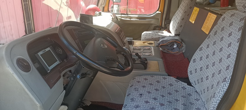 XCMG Official Used Pickup Truck Crane XCA130L7_1 300ton Truck Crane Price - All terrain crane: picture 4 XCMG Official Used Pickup Truck Crane XCA130L7_1 300ton Truck Crane Price - All terrain crane: picture 4