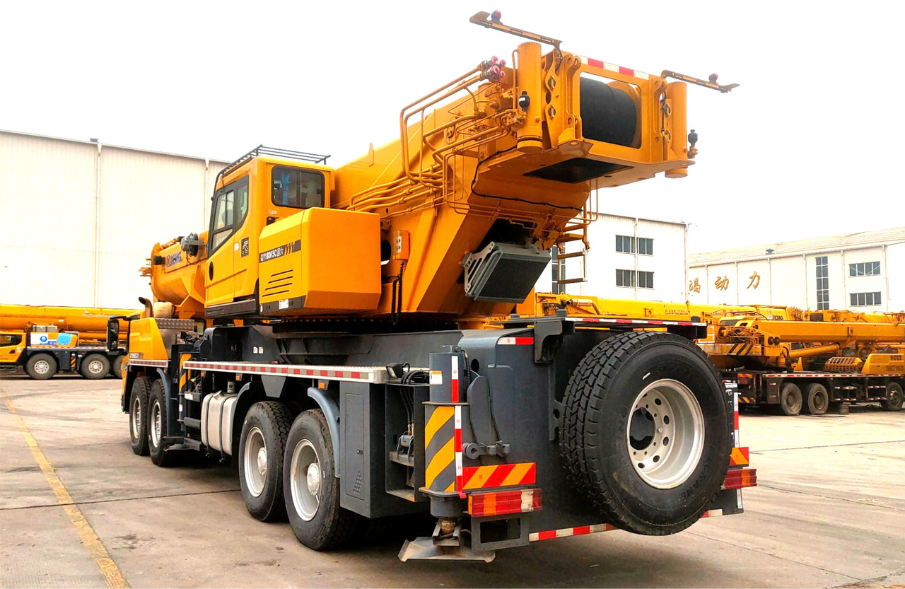 XCMG QY180K5C hydraulic telescopic boom diesel lift crane truck - Mobile crane: picture 4 XCMG QY180K5C hydraulic telescopic boom diesel lift crane truck - Mobile crane: picture 4