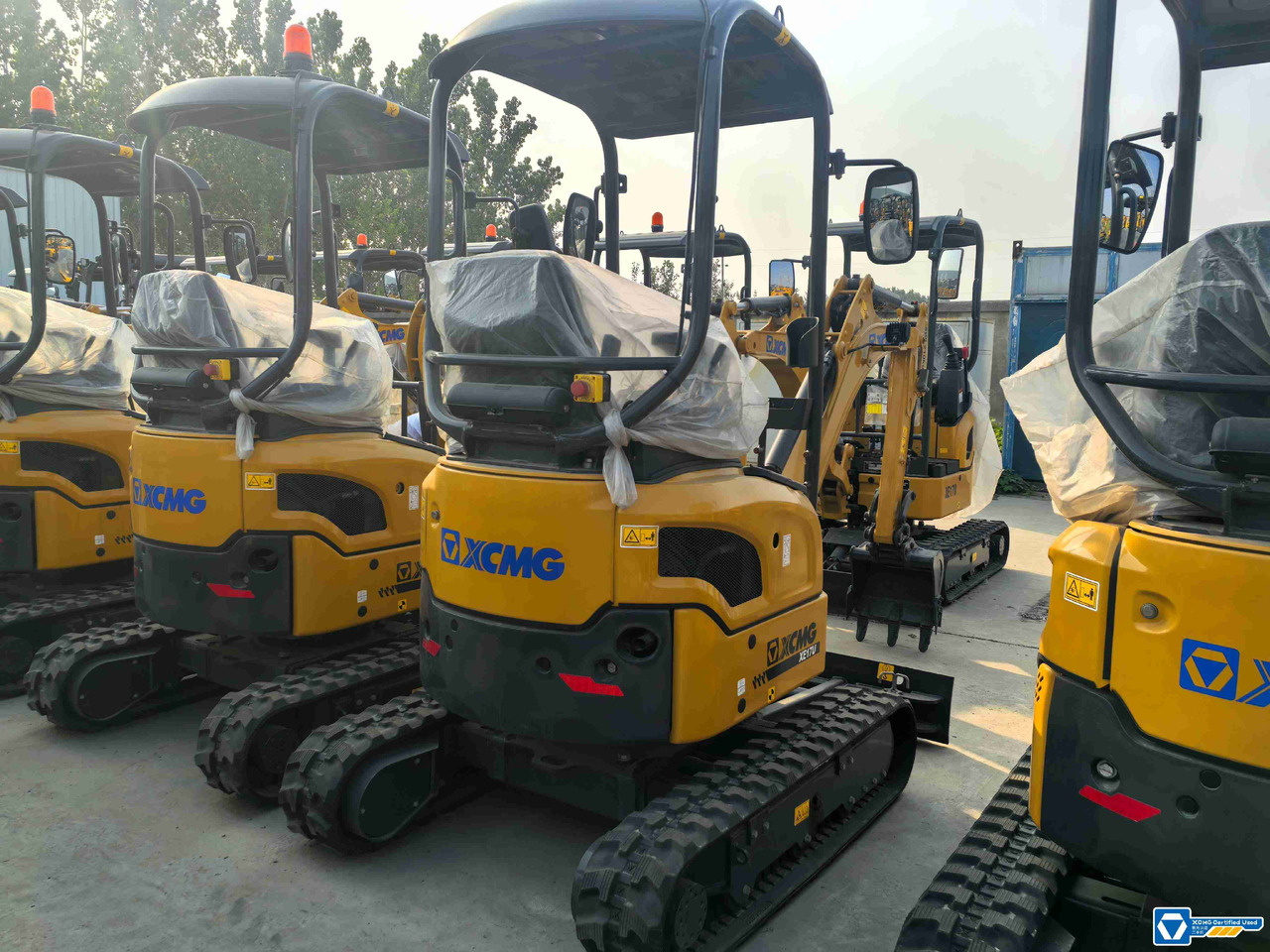 XCMG XE17U second hand hydraulic excavator mini for sale - Crawler excavator: picture 4 XCMG XE17U second hand hydraulic excavator mini for sale - Crawler excavator: picture 4