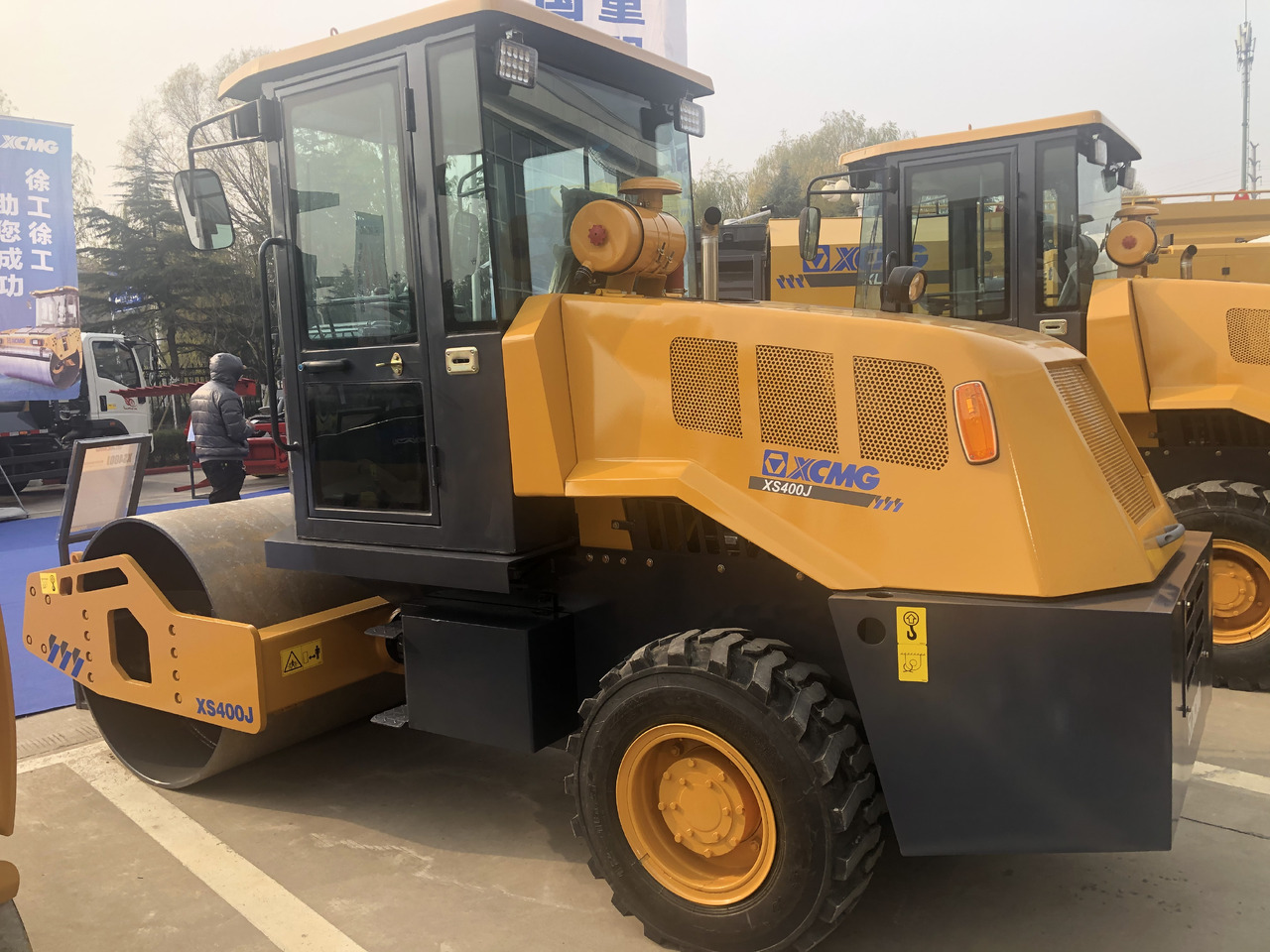 XCMG XS400J 4ton Mechancial Single Drum Vibratory Road Roller Price - Road roller: picture 2 XCMG XS400J 4ton Mechancial Single Drum Vibratory Road Roller Price - Road roller: picture 2