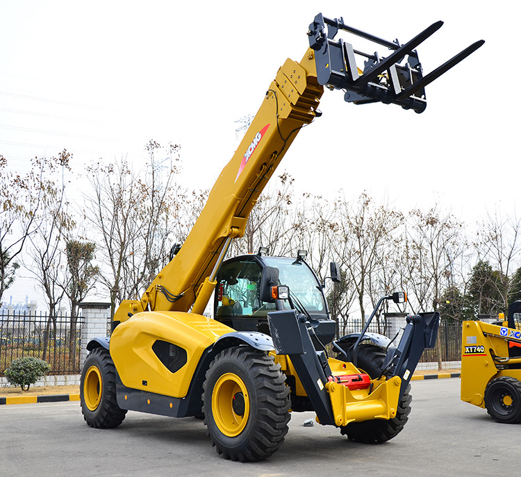XCMG second hand telescopic boom forklift telehandler XC6-2506E price - Telescopic handler: picture 4 XCMG second hand telescopic boom forklift telehandler XC6-2506E price - Telescopic handler: picture 4