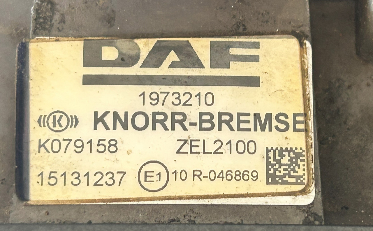 DAF CF XF 106 480 APU KIT ZEL2100 1973210 ( ELA1000 + AE6000) - Brake valve: picture 4 DAF CF XF 106 480 APU KIT ZEL2100 1973210 ( ELA1000 + AE6000) - Brake valve: picture 4