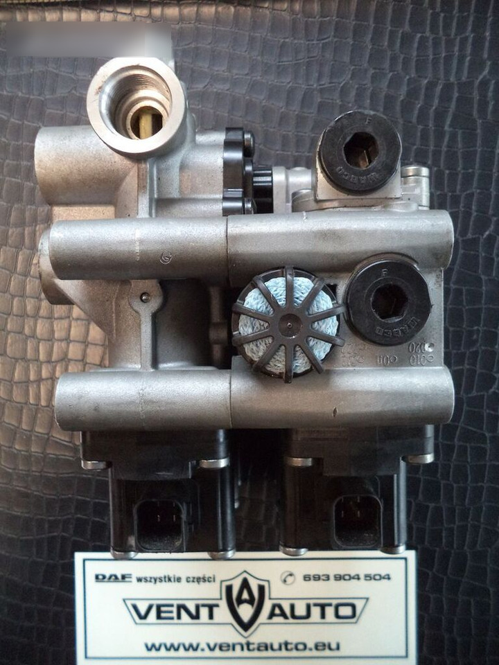DAF Zawór zawieszenia ECAS DAF XF 106 truck - Valve for Truck: picture 2 DAF Zawór zawieszenia ECAS DAF XF 106 truck - Valve for Truck: picture 2