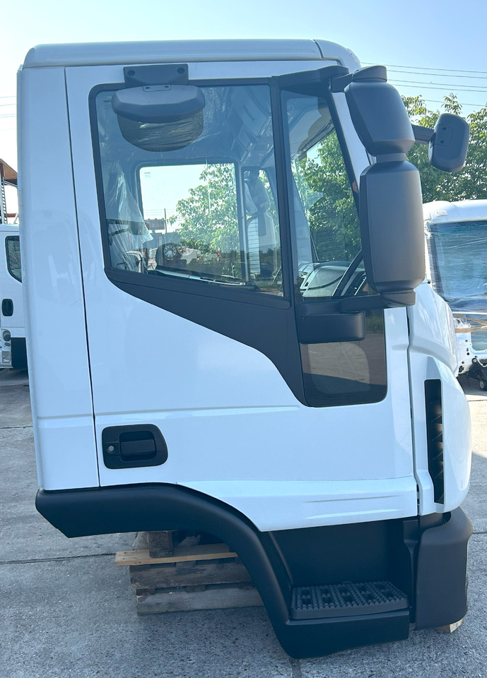 New Cab for Car IVECO Eurocargo 75 DAY cabine Fahrerhaus Cab 2025: picture 8 New Cab for Car IVECO Eurocargo 75 DAY cabine Fahrerhaus Cab 2025: picture 8