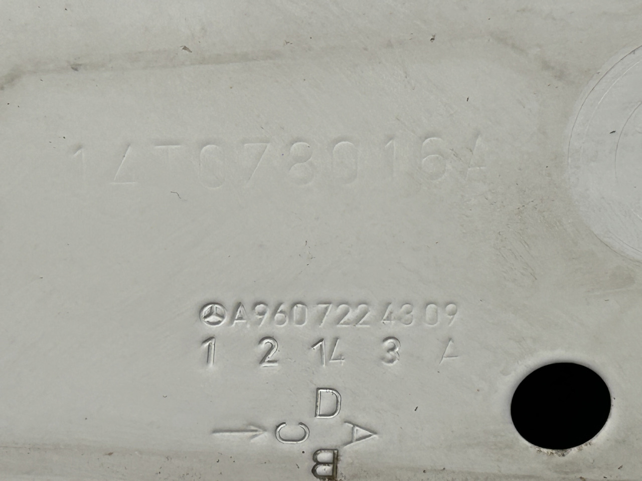 Door and parts MERCEDES ACTROS MP4 DOOR RIGHT: picture 11 Door and parts MERCEDES ACTROS MP4 DOOR RIGHT: picture 11