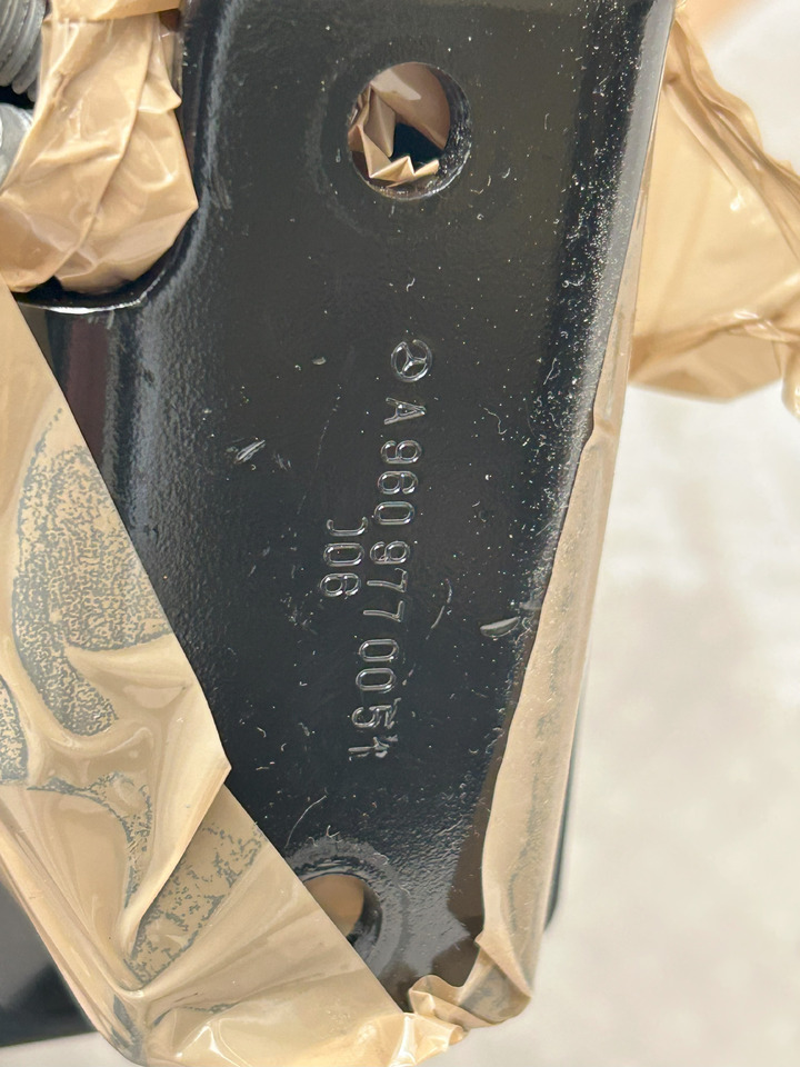 MERCEDES ACTROS MP4 UPPER BED COUCH WITH MATTRESS PREMIUM COMFORT - Universal part: picture 3 MERCEDES ACTROS MP4 UPPER BED COUCH WITH MATTRESS PREMIUM COMFORT - Universal part: picture 3