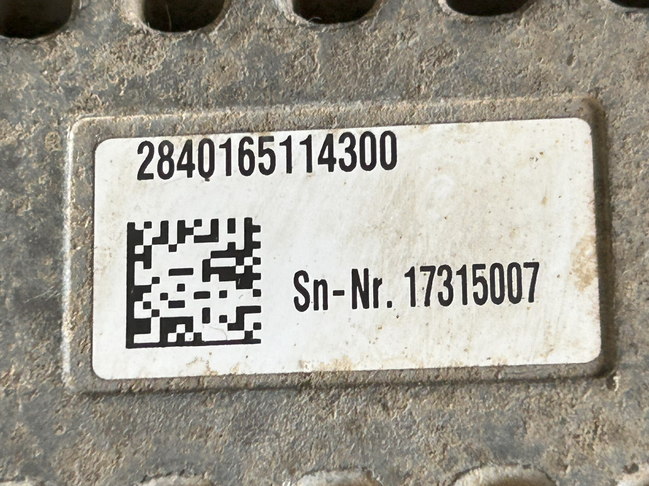 Muffler/ Exhaust system for Truck MERCEDES-BENZ ACTROS MP4 ADBLUE PUMP: picture 8 Muffler/ Exhaust system for Truck MERCEDES-BENZ ACTROS MP4 ADBLUE PUMP: picture 8