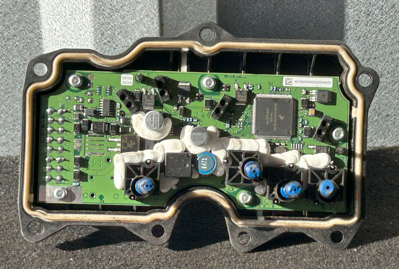 MERCEDES-BENZ ACTROS MP4 EAPU ECU ELECTRONICS - ECU: picture 2 MERCEDES-BENZ ACTROS MP4 EAPU ECU ELECTRONICS - ECU: picture 2