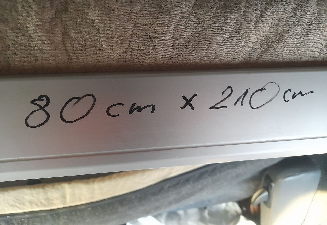 Mercedes-Benz ACTROS Mercedes-Benz - Cab and interior for Truck: picture 2 Mercedes-Benz ACTROS Mercedes-Benz - Cab and interior for Truck: picture 2