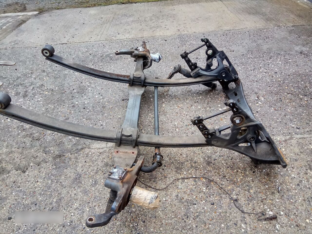 Przednia, kompletna belka zawieszenia DAF XF 106 truck - Axle and parts for Truck: picture 2 Przednia, kompletna belka zawieszenia DAF XF 106 truck - Axle and parts for Truck: picture 2