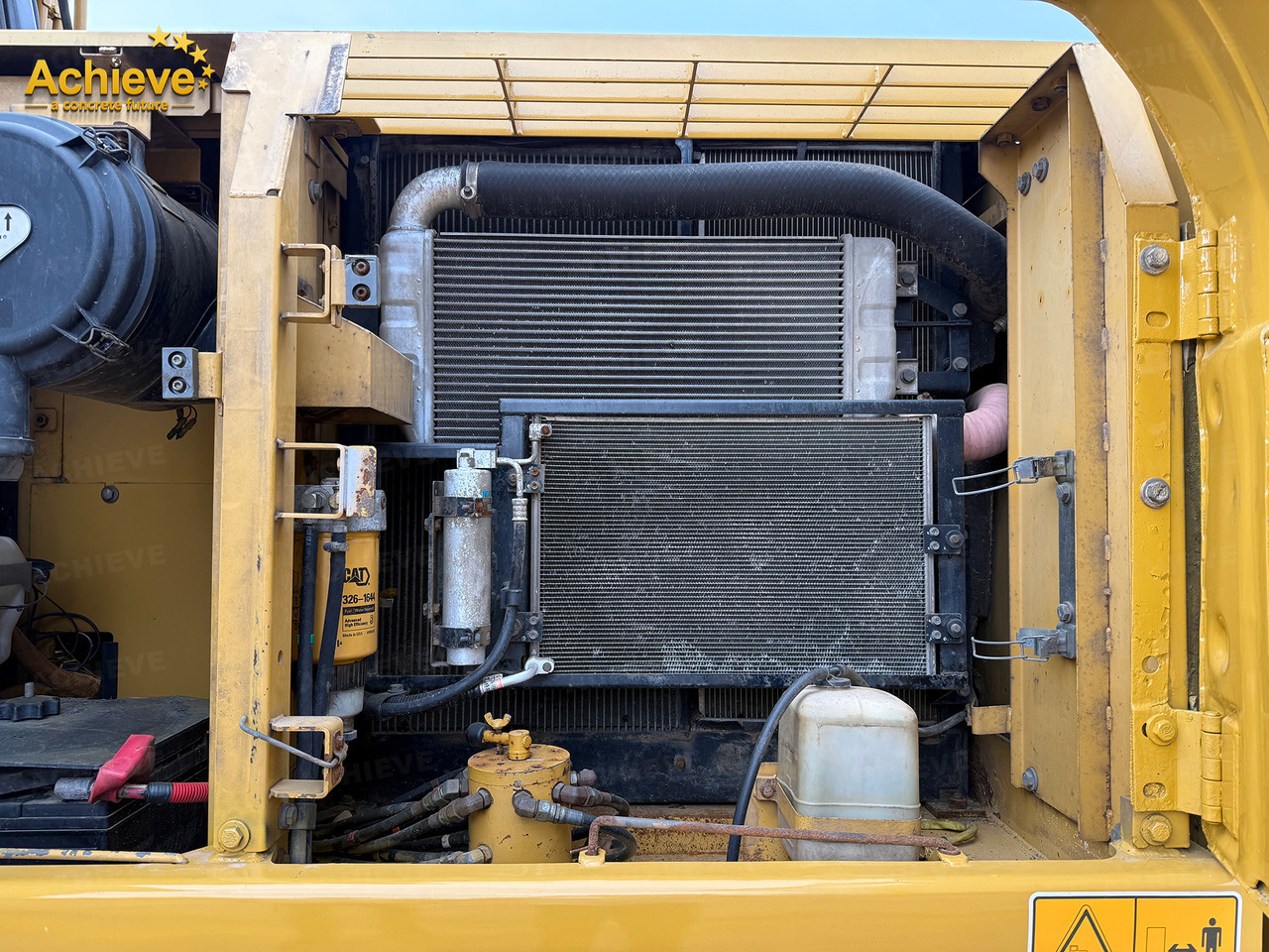 Excavator CATERPILLAR CAT 320D C6.4ACERT 1m³ 20930KG 20TON 103Kw/2000rpm 35Mpa【ACHIEVE】 TOP CONDITION!!!: picture 29 Excavator CATERPILLAR CAT 320D C6.4ACERT 1m³ 20930KG 20TON 103Kw/2000rpm 35Mpa【ACHIEVE】 TOP CONDITION!!!: picture 29