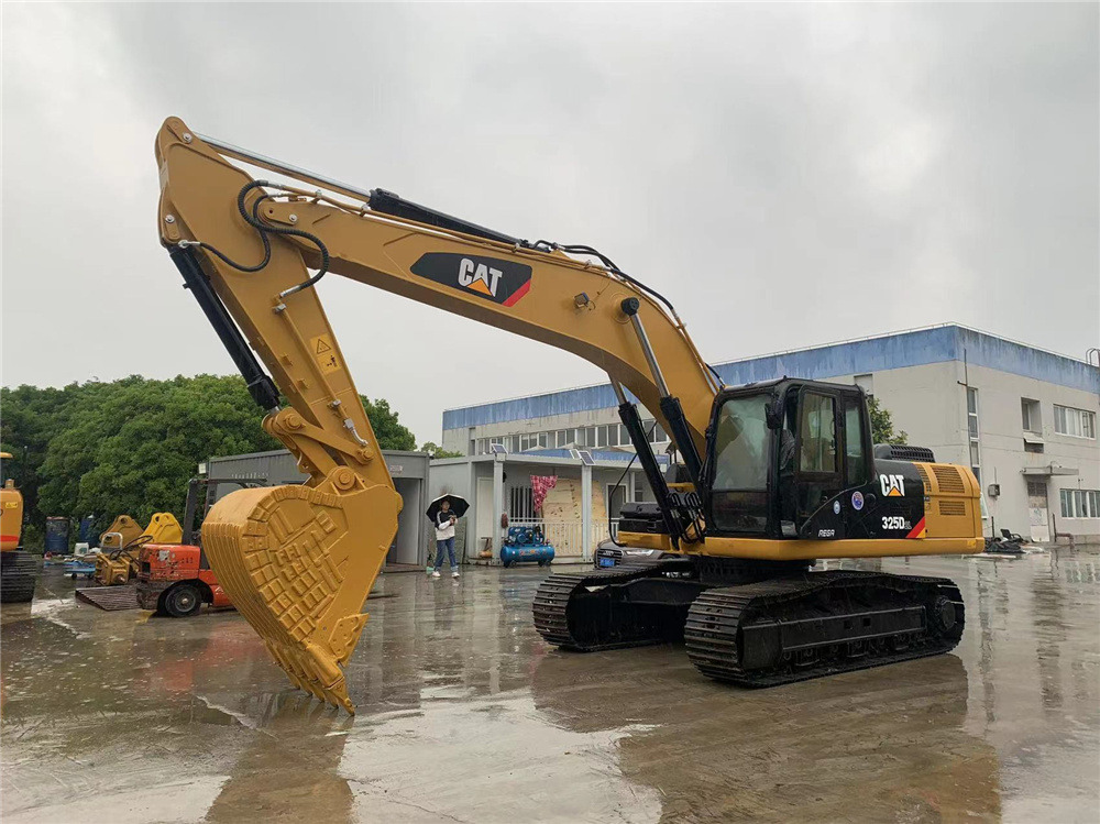CATERPILLAR Used CAT 325D 25 Ton Excavator – 140 kW, 1.4m³ Bucket, C7 ACERT Engine - Crawler excavator: picture 1 CATERPILLAR Used CAT 325D 25 Ton Excavator – 140 kW, 1.4m³ Bucket, C7 ACERT Engine - Crawler excavator: picture 1