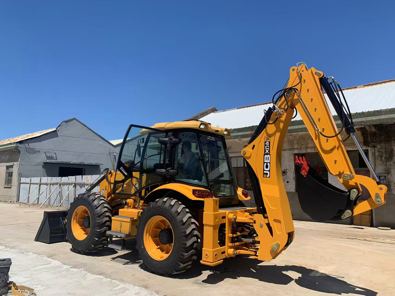 JCB Backhoe Loader 4CX, 4DX Good Price on Sale - Backhoe loader: picture 3 JCB Backhoe Loader 4CX, 4DX Good Price on Sale - Backhoe loader: picture 3
