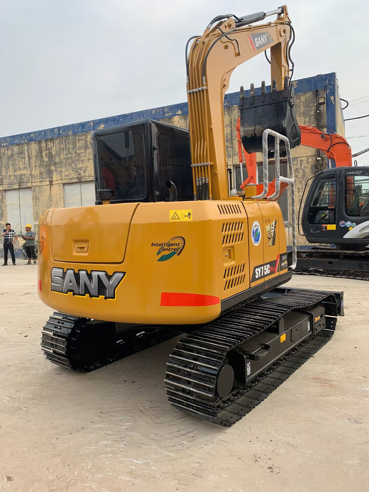 Sany Used Excavator Sany SY75C 7.38 Ton Isuzu 4LE2 Engine Mini Construction Digger - Mini excavator: picture 3 Sany Used Excavator Sany SY75C 7.38 Ton Isuzu 4LE2 Engine Mini Construction Digger - Mini excavator: picture 3
