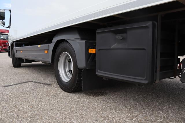 Box truck Mercedes-Benz Atego 1218 L nR: picture 8