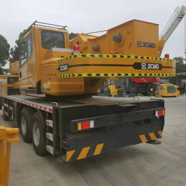 2022 XCMG XCT25L5 - Mobile crane: picture 3 2022 XCMG XCT25L5 - Mobile crane: picture 3