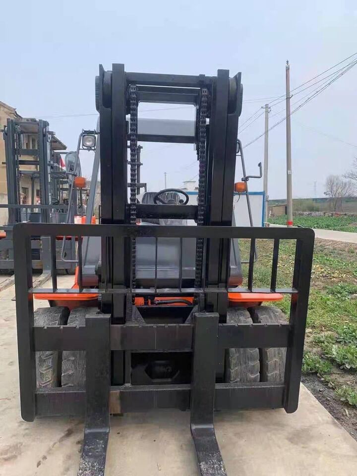 Toyota FD60 - Forklift: picture 4 Toyota FD60 - Forklift: picture 4