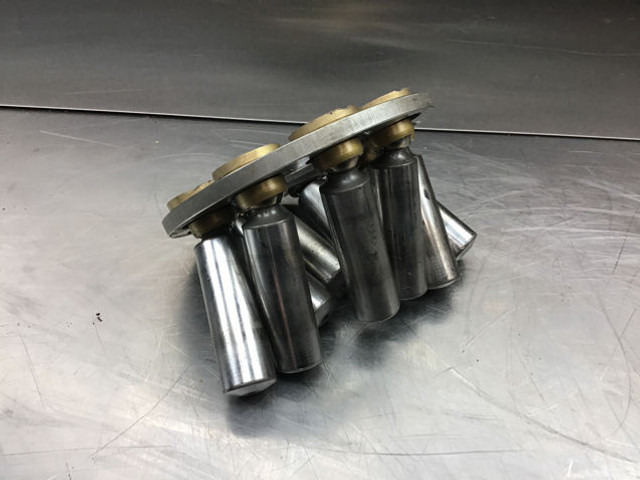 Liebherr A900C Li /R900C Li /A932 Li/R932 Li/A934 Li/A934B Li/R934/R934B/A944 Li/A944B Li/R944B/R954/R964 - Hydraulics: picture 1 Liebherr A900C Li /R900C Li /A932 Li/R932 Li/A934 Li/A934B Li/R934/R934B/A944 Li/A944B Li/R944B/R954/R964 - Hydraulics: picture 1