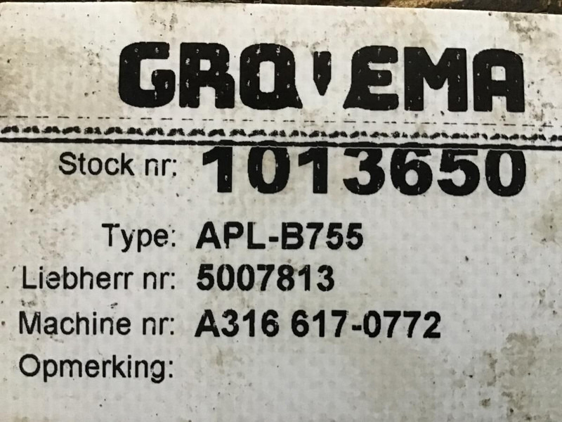 Liebherr APLB755 - Front axle: picture 3 Liebherr APLB755 - Front axle: picture 3