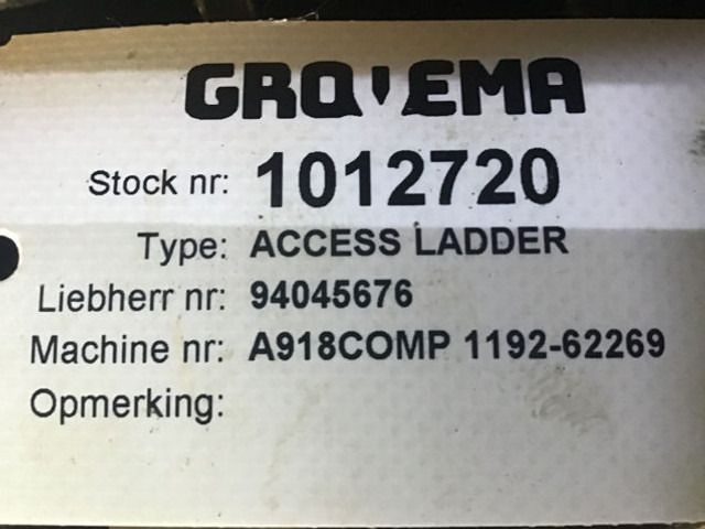Liebherr Access Ladder - Cab and interior: picture 5 Liebherr Access Ladder - Cab and interior: picture 5