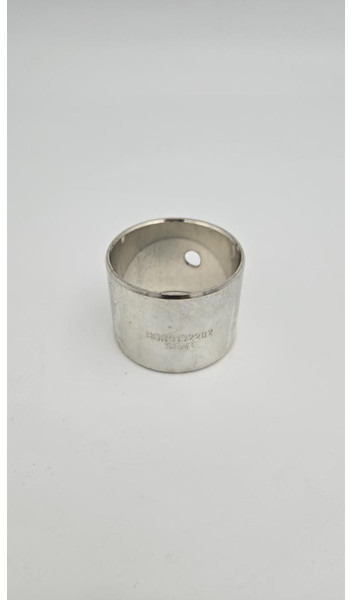 Liebherr Bushing Connecting Rod D904/D914/D924 - Engine and parts: picture 1 Liebherr Bushing Connecting Rod D904/D914/D924 - Engine and parts: picture 1