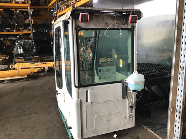 Liebherr Cabin - Cab and interior: picture 2 Liebherr Cabin - Cab and interior: picture 2