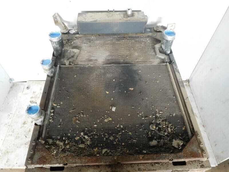 Liebherr Combined Radiator - Radiator: picture 1 Liebherr Combined Radiator - Radiator: picture 1