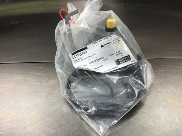 Liebherr Container Cover - Engine and parts: picture 1 Liebherr Container Cover - Engine and parts: picture 1