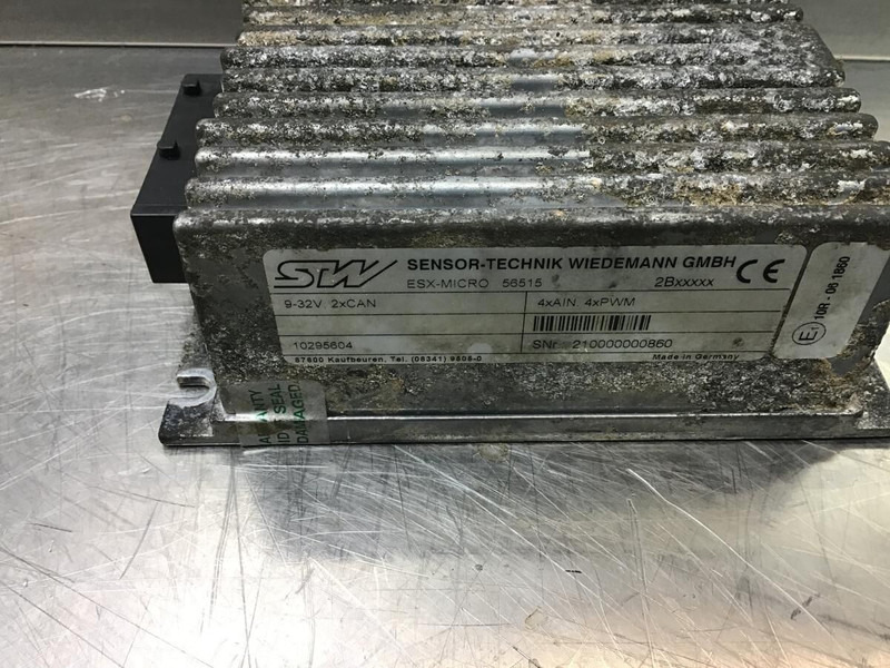 Liebherr Control - ECU: picture 3 Liebherr Control - ECU: picture 3