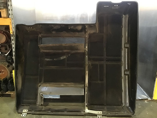 Liebherr Engine Hood - Hood: picture 5 Liebherr Engine Hood - Hood: picture 5