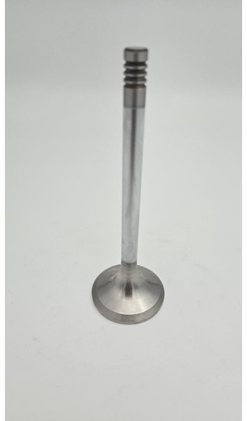 Liebherr Exhaust Valve D924/D926 - Engine and parts: picture 1 Liebherr Exhaust Valve D924/D926 - Engine and parts: picture 1