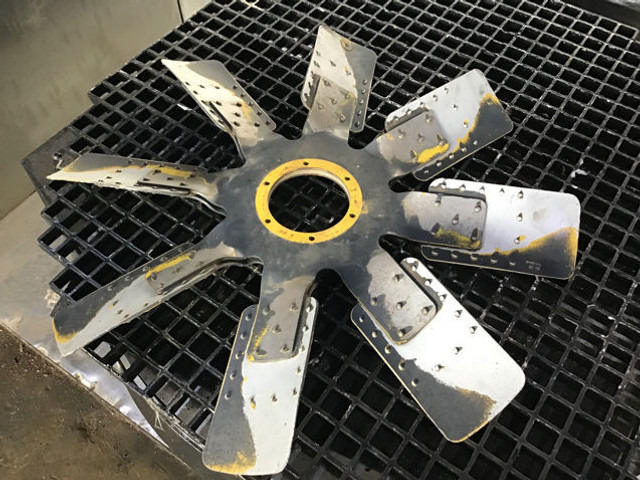 Liebherr Fan - Cooling system: picture 4 Liebherr Fan - Cooling system: picture 4