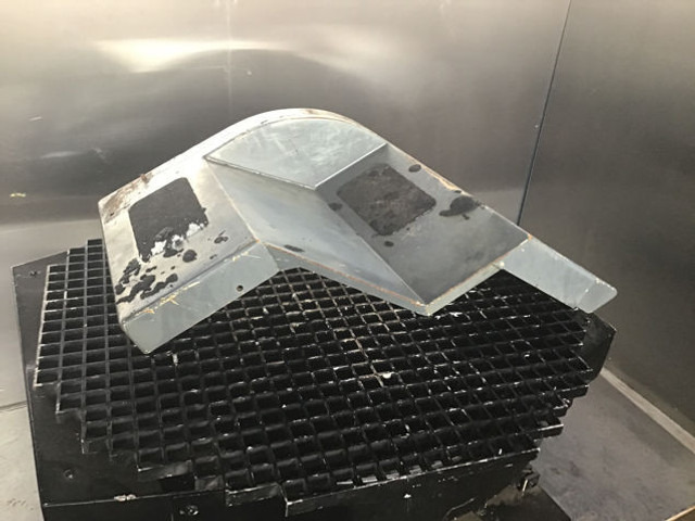 Liebherr Fender - Body and exterior: picture 1 Liebherr Fender - Body and exterior: picture 1