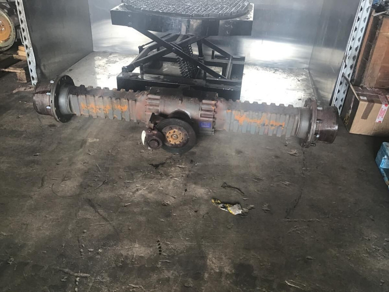 Liebherr Frontaxle - Axle and parts: picture 1 Liebherr Frontaxle - Axle and parts: picture 1