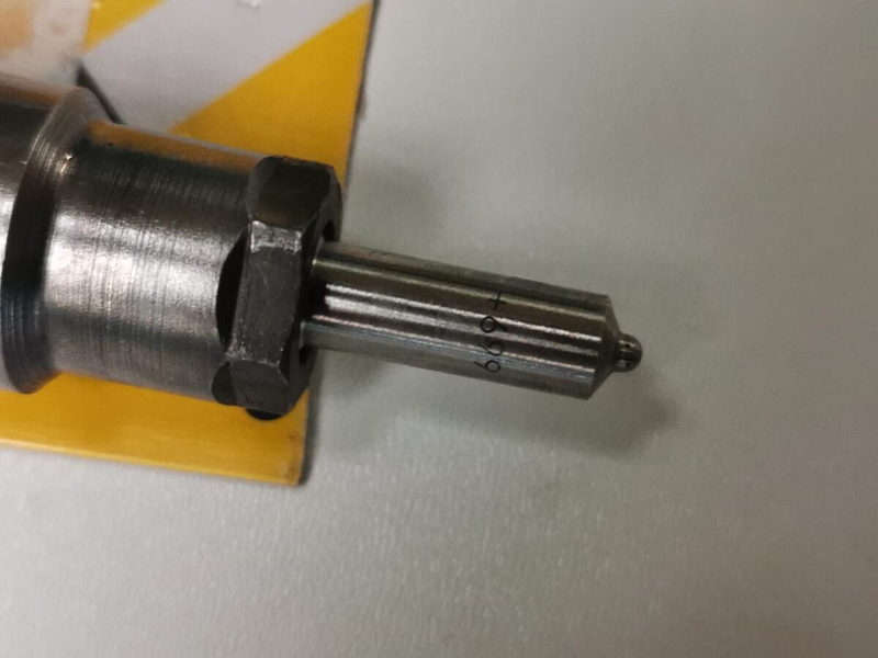 Liebherr Injection Nozzle 669 A2 gerev - Fuel filter: picture 3 Liebherr Injection Nozzle 669 A2 gerev - Fuel filter: picture 3