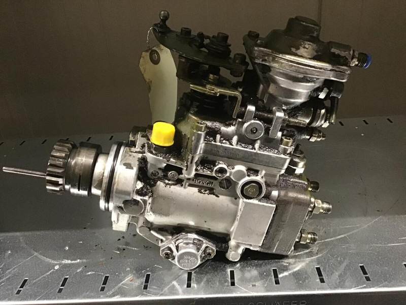 Liebherr Injection Pump - Fuel pump: picture 2 Liebherr Injection Pump - Fuel pump: picture 2