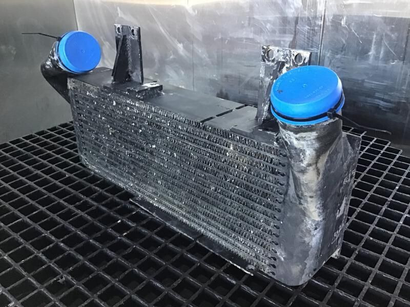 Liebherr Intercooler - Intercooler: picture 3 Liebherr Intercooler - Intercooler: picture 3