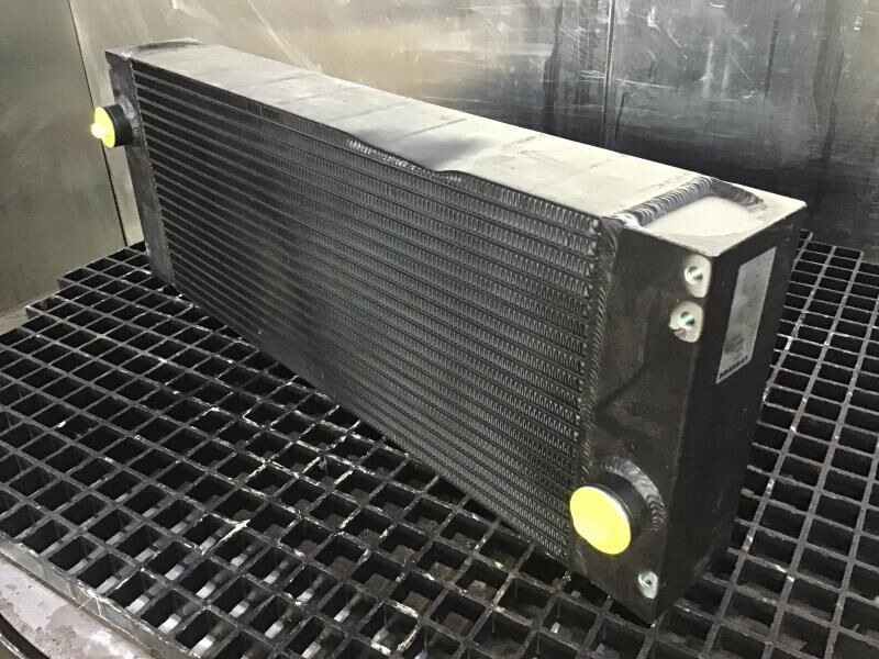 Liebherr Intercooler - Intercooler: picture 1 Liebherr Intercooler - Intercooler: picture 1