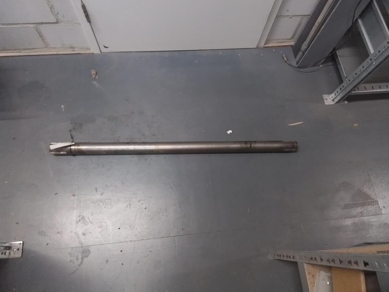 Liebherr - Drive shaft: picture 1 Liebherr - Drive shaft: picture 1