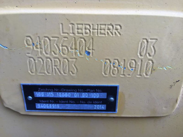 Liebherr - Body and exterior: picture 5 Liebherr - Body and exterior: picture 5