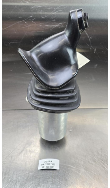 Liebherr PR716 / PR716 LGP / PR716 XL / PR726 / PR726 LGP / PR726 XL / PR736 / PR736 L / PR736 LGP / PR736 XL / PR746 / PR746 L / PR746 L - Gear stick: picture 1 Liebherr PR716 / PR716 LGP / PR716 XL / PR726 / PR726 LGP / PR726 XL / PR736 / PR736 L / PR736 LGP / PR736 XL / PR746 / PR746 L / PR746 L - Gear stick: picture 1