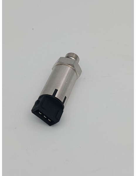 Liebherr Pressure transmitter - Engine: picture 1 Liebherr Pressure transmitter - Engine: picture 1