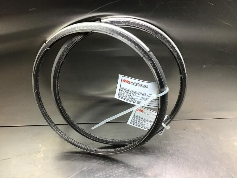 Liebherr Ring - Suspension: picture 3 Liebherr Ring - Suspension: picture 3