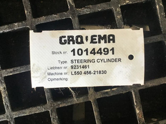 Liebherr Steeringcylinder - Hydraulic cylinder: picture 4 Liebherr Steeringcylinder - Hydraulic cylinder: picture 4