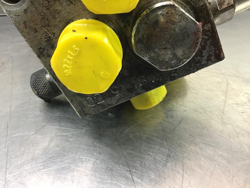 Liebherr Valve - Valve: picture 2 Liebherr Valve - Valve: picture 2