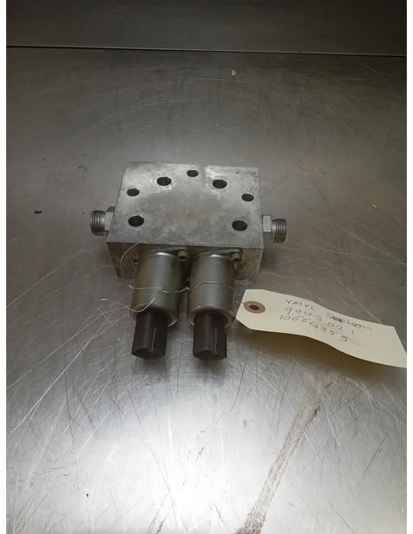 Liebherr Valve section - Valve: picture 2 Liebherr Valve section - Valve: picture 2